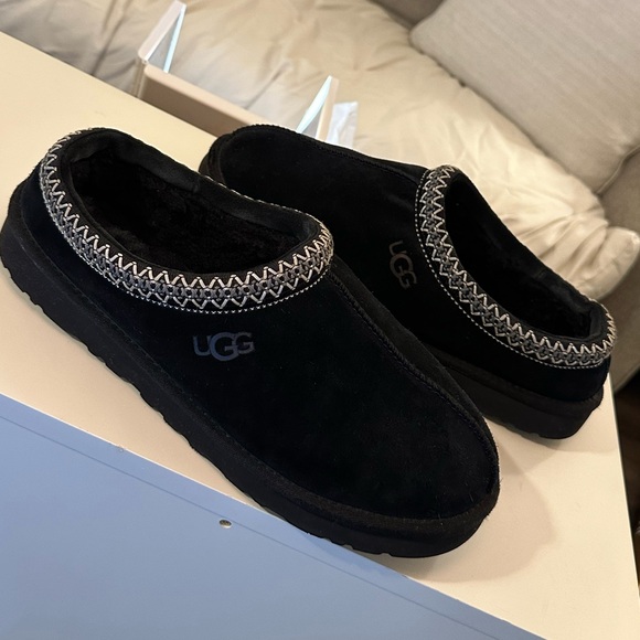 UGG shoes mens 12 Ugg tasmin tas slippers scuffs black size 12 slip on - Picture 11 of 13